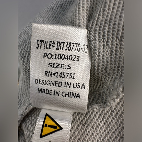 PEACH LOVE CALIFORNIA, MULTI COLOR SEQUINS TIGER DETAIL SWEATSHIRT- O/S Sz.SMALL - Picture 11 of 13